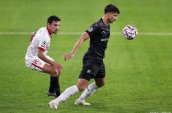 lol战绩查询-包含挪威队在欧预赛中赢得胜利，成功晋级半决赛的词条